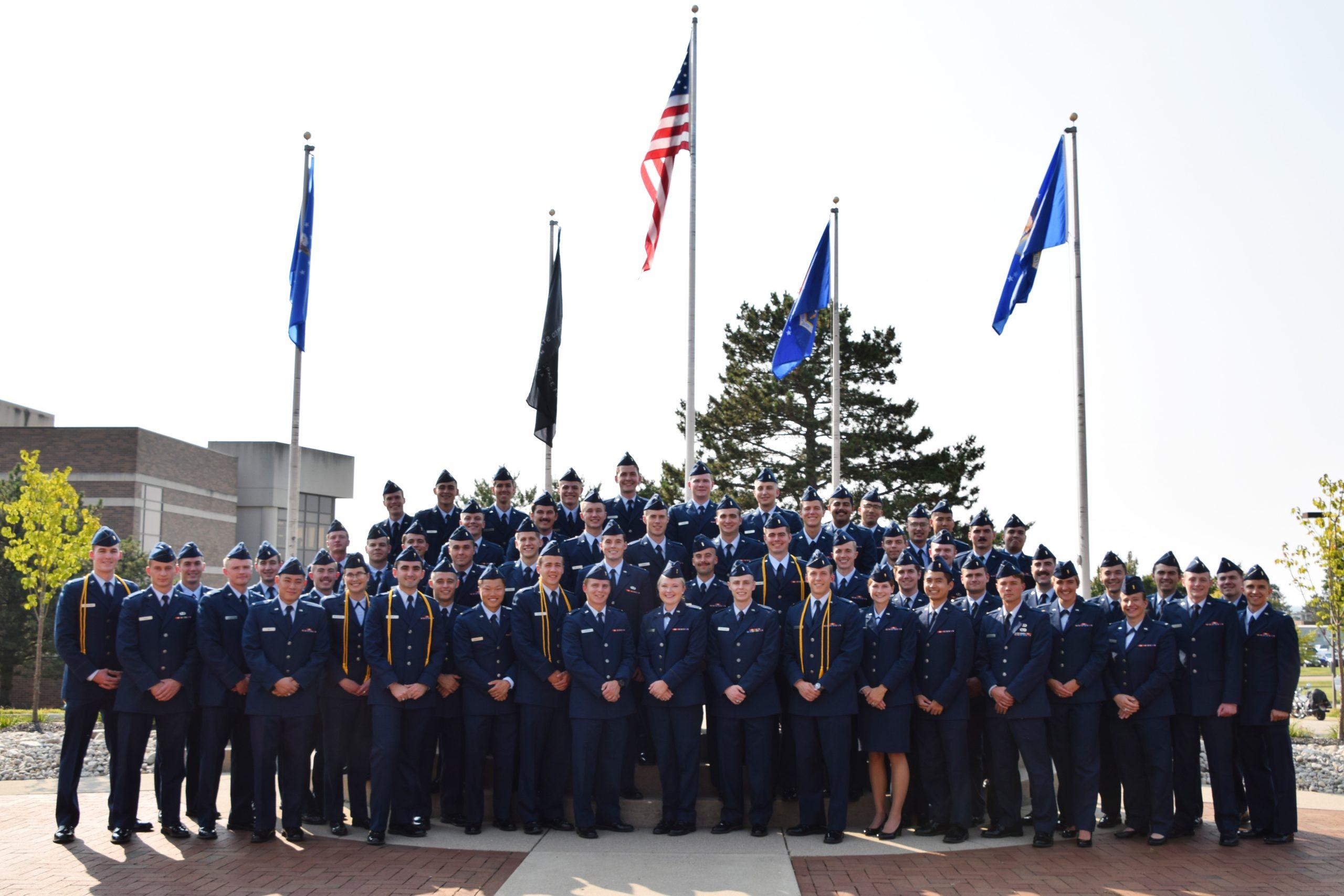 Air Force Institute of Technology - Pilot Training AFM.aero