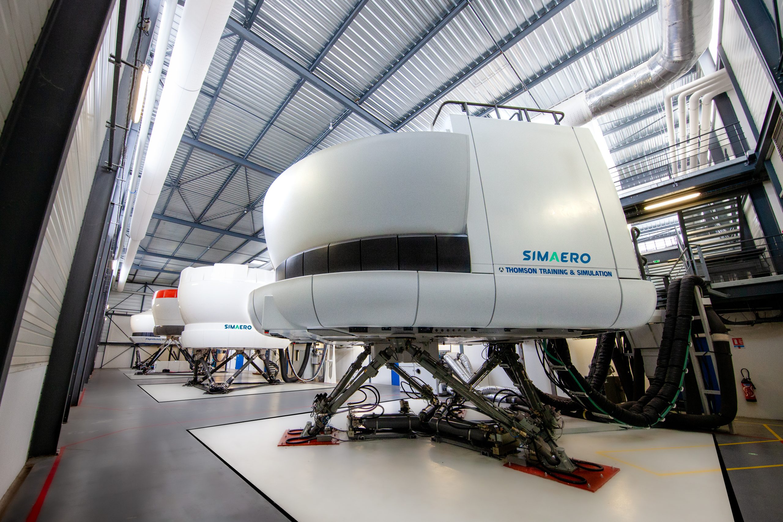 SIMAERO Full Flight Simulator Pilot Training AFM