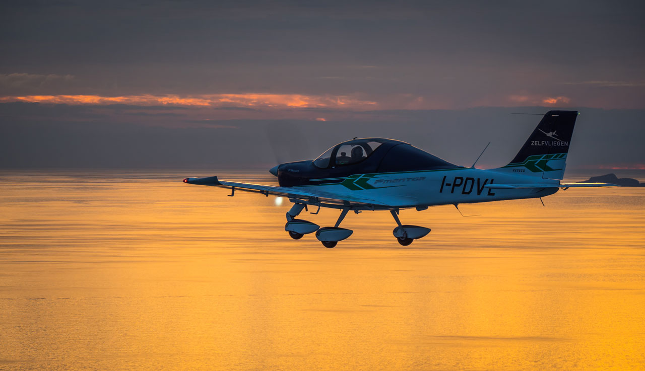 Tecnam Aircraft - Pilot Training AFM.aero