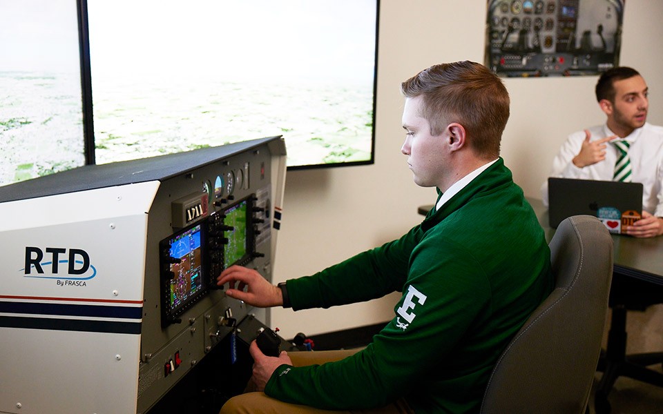Eastern Michigan University - Pilot Training AFM.aero