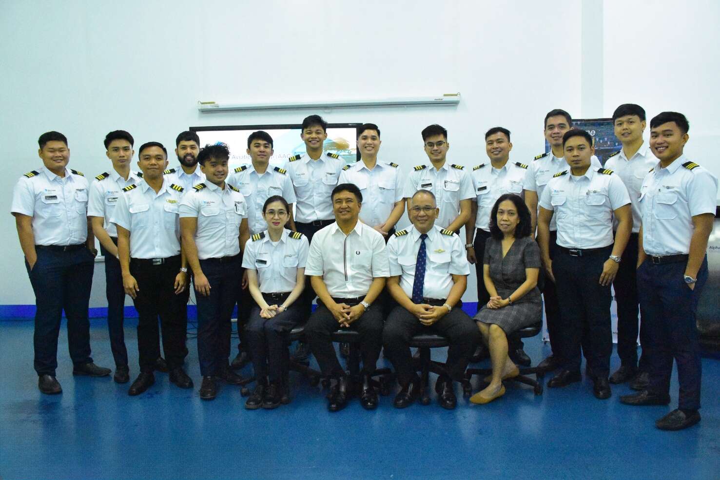 Alpha Aviation Group - Pilot Training AFM.aero