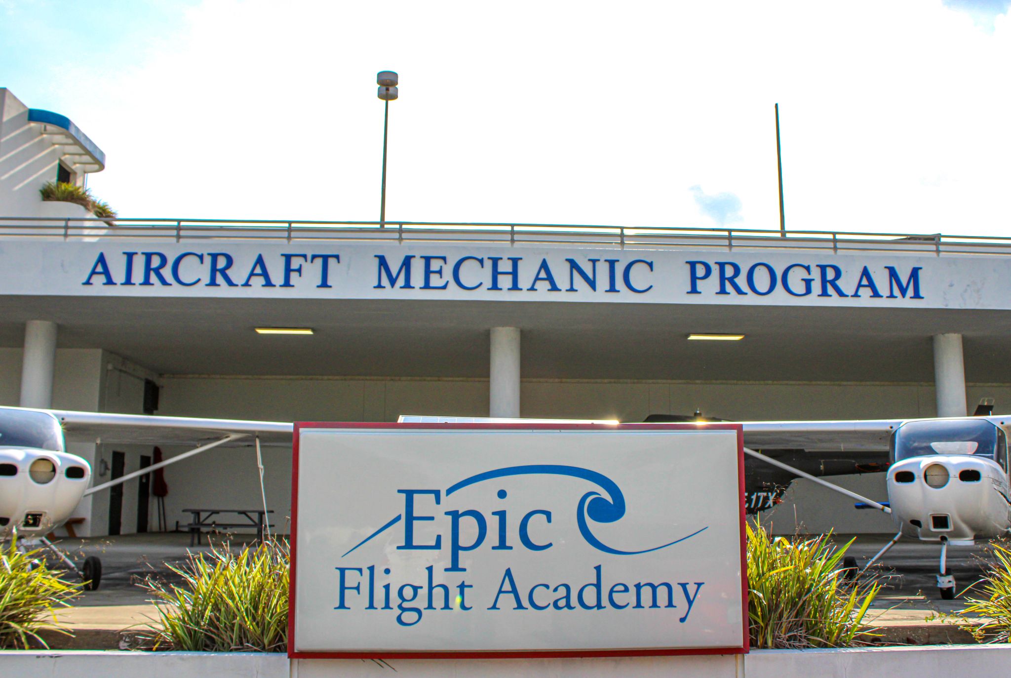 Epic Flight Academy - Pilot Training AFM.aero