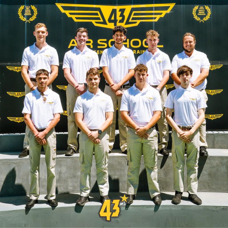 43 Air School - Pilot Training AFM.aero