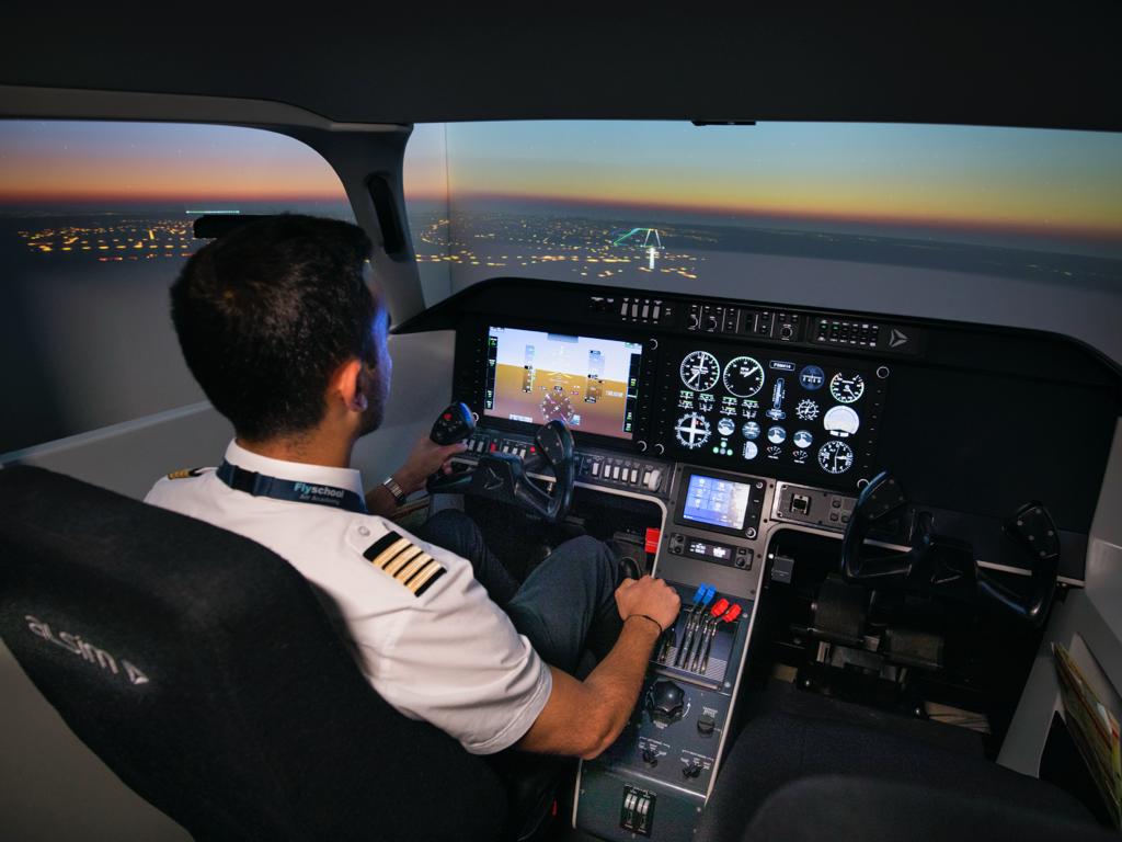 ALSIM - Pilot Training AFM.aero