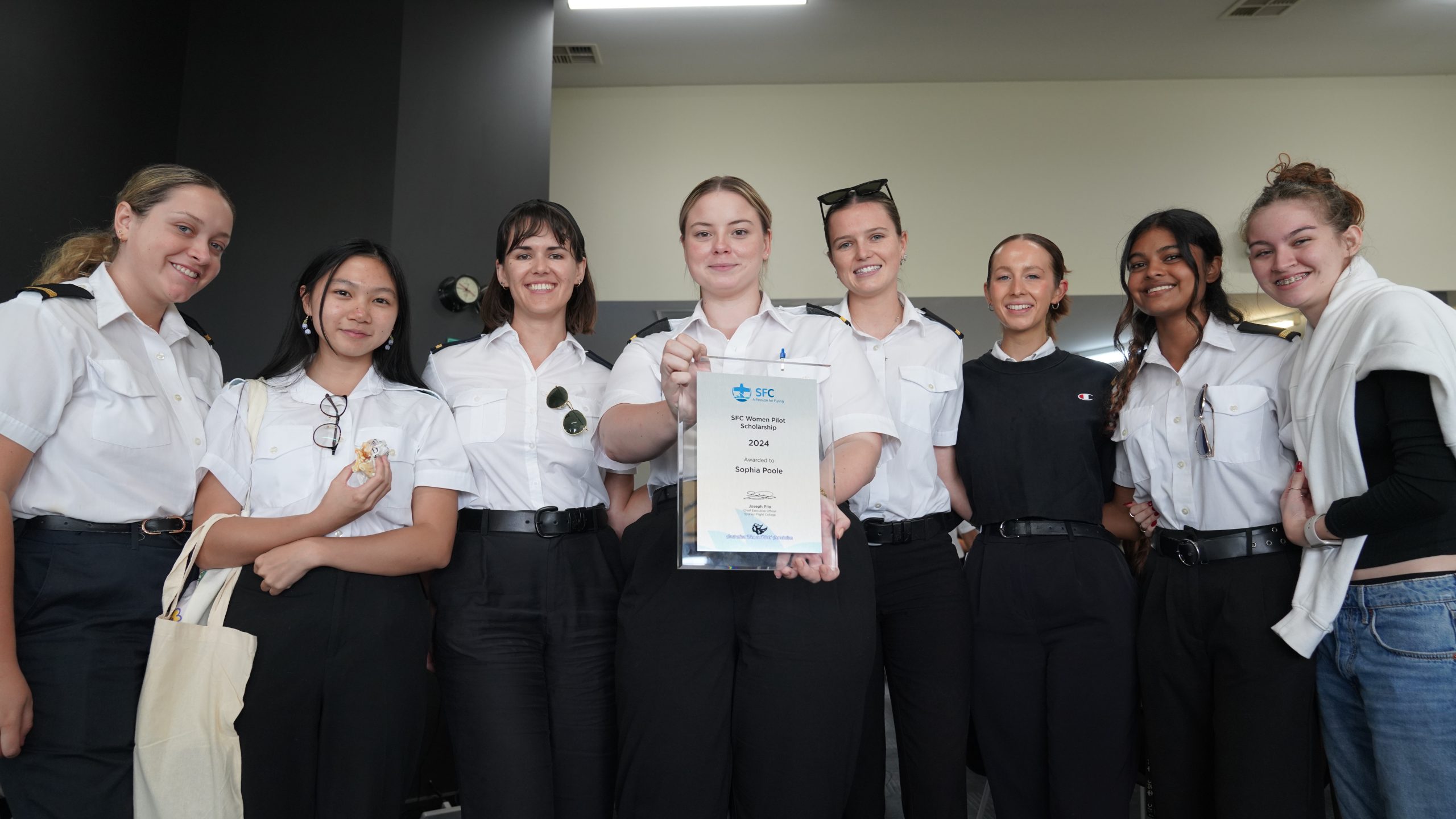 Sydney Flight College - Pilot Training AFM.aero