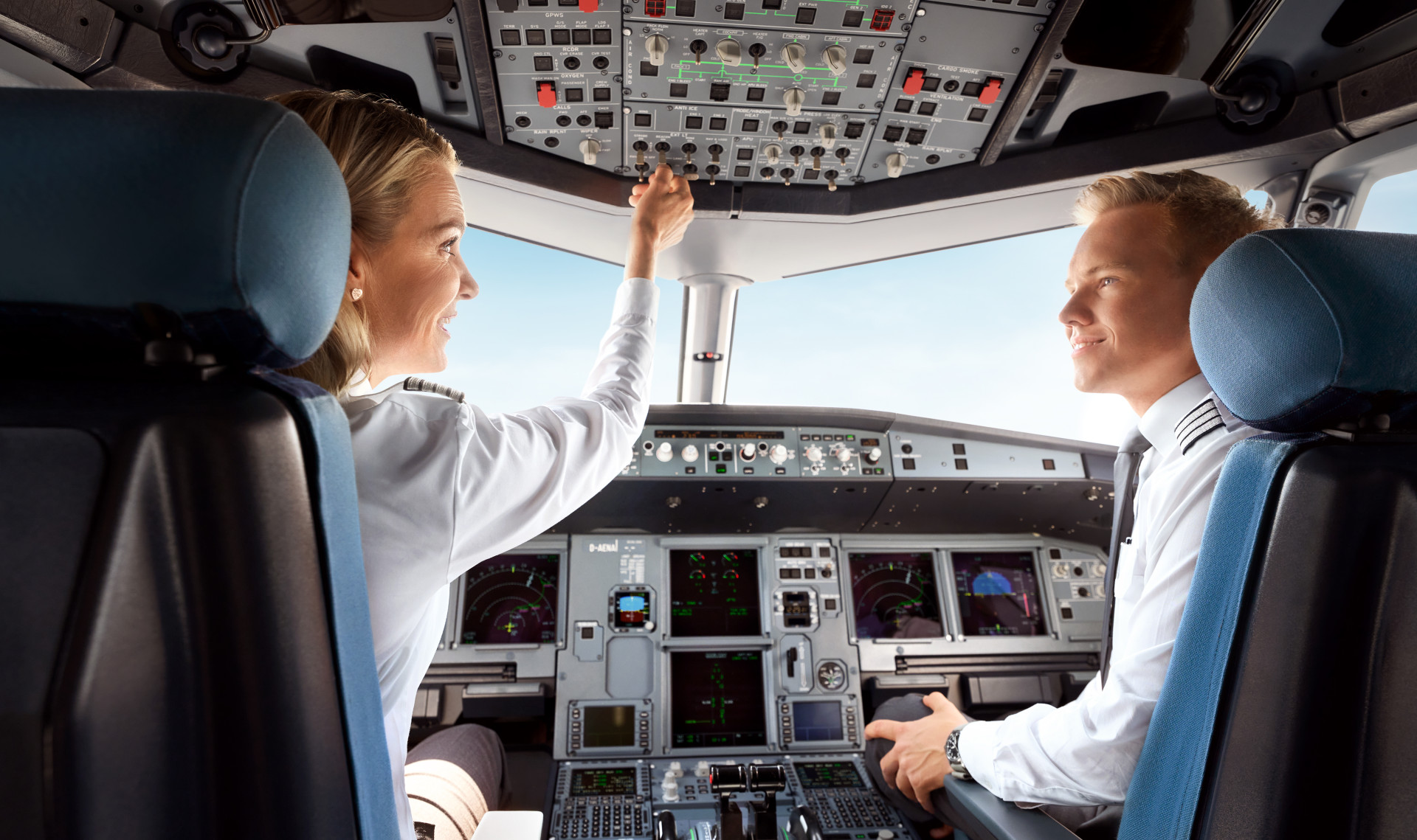 Lufthansa Aviation Training - Pilot Training AFM.aero