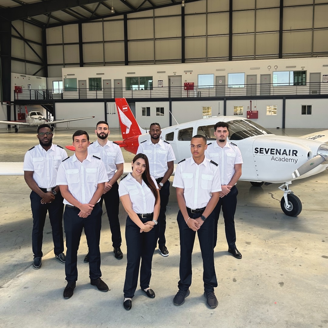 Sevenair Academy - Pilot Training AFM.aero