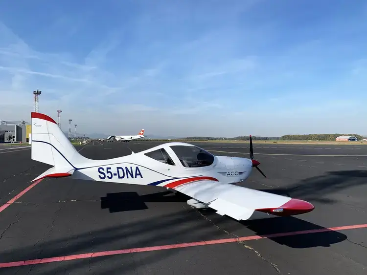 Aviation Career Center - Pilot Training AFM.aero