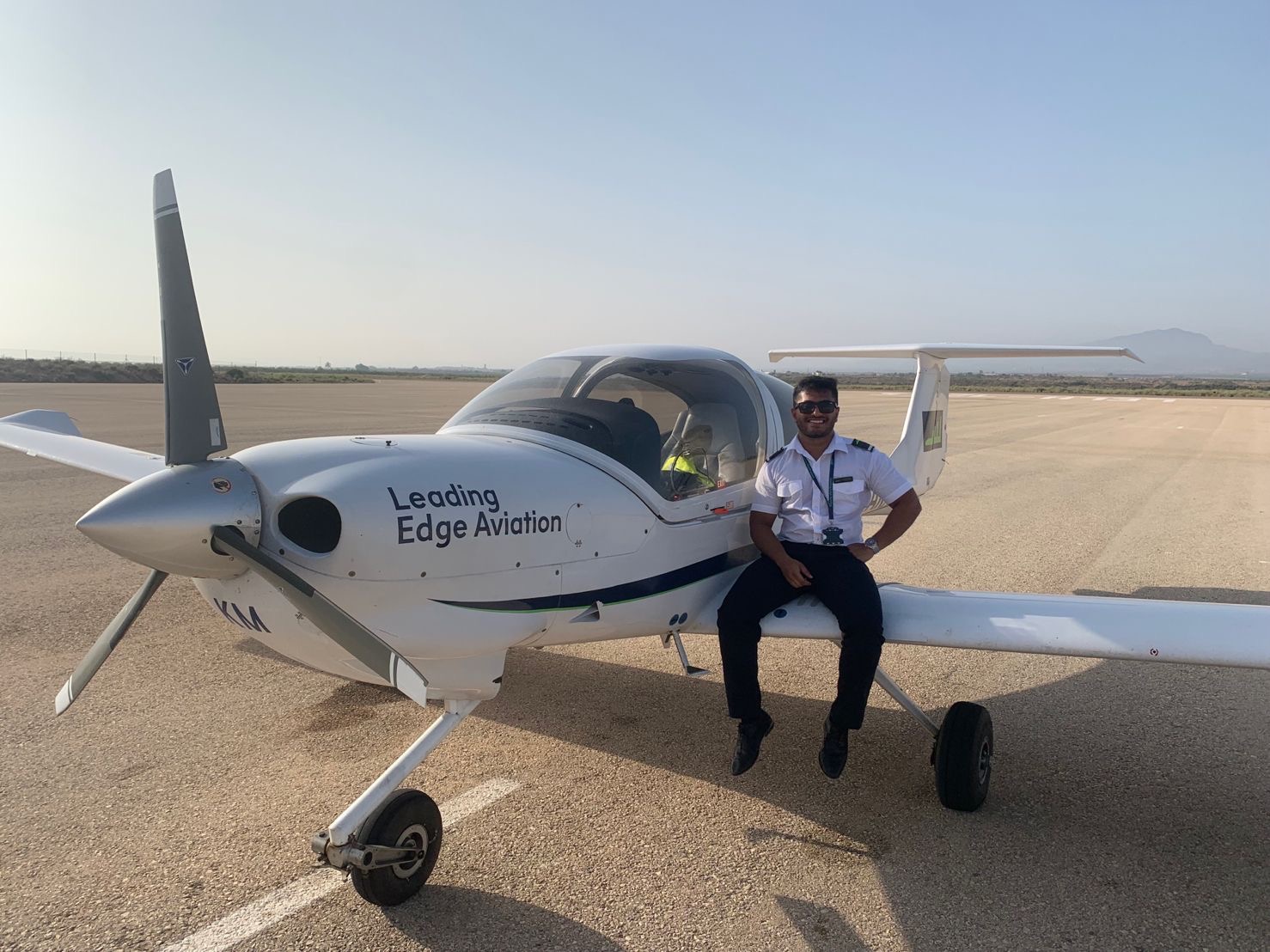 Leading Edge Student Alhama - Pilot Training AFM.aero