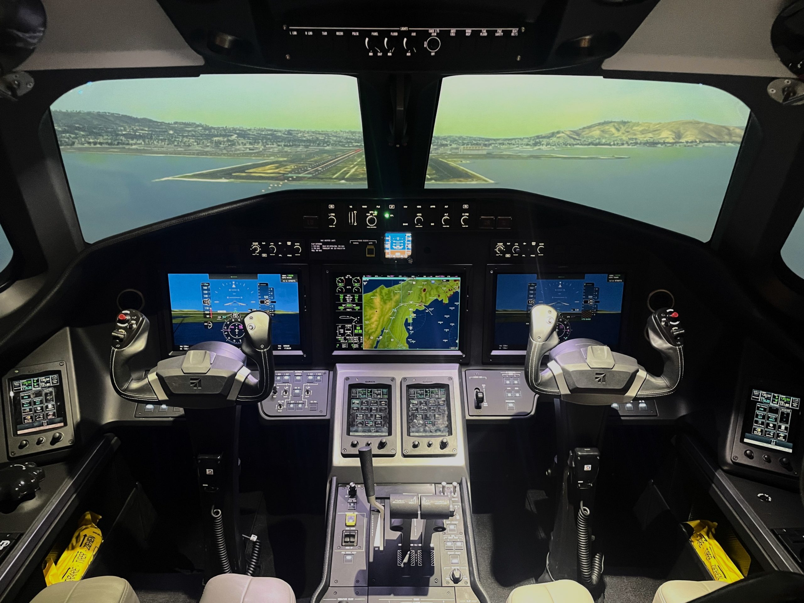 TRU Simulation - a Cessna Citation Longitude FFS - Pilot Training AFM.aero