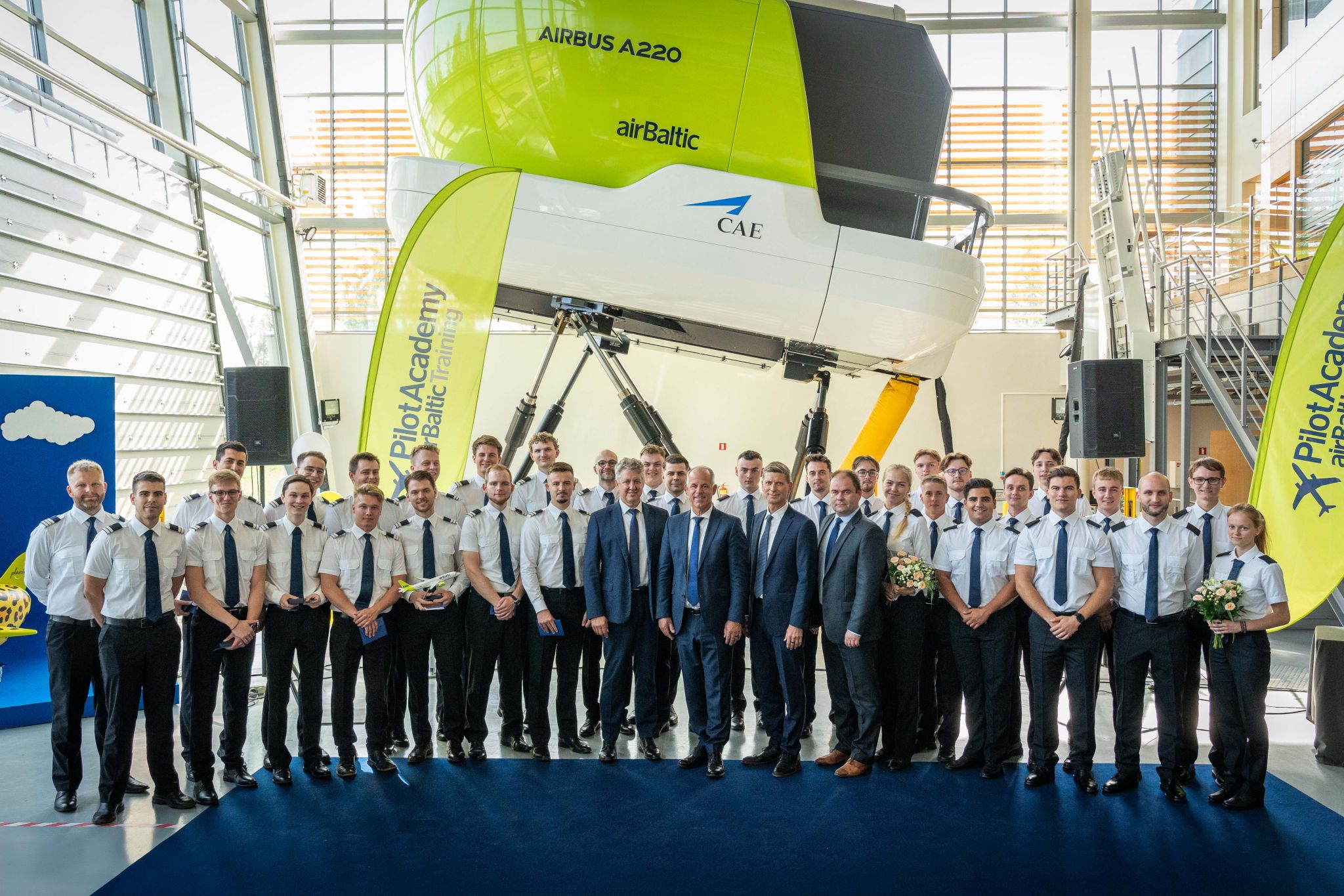 airBaltic - Pilot Training AFM.aero