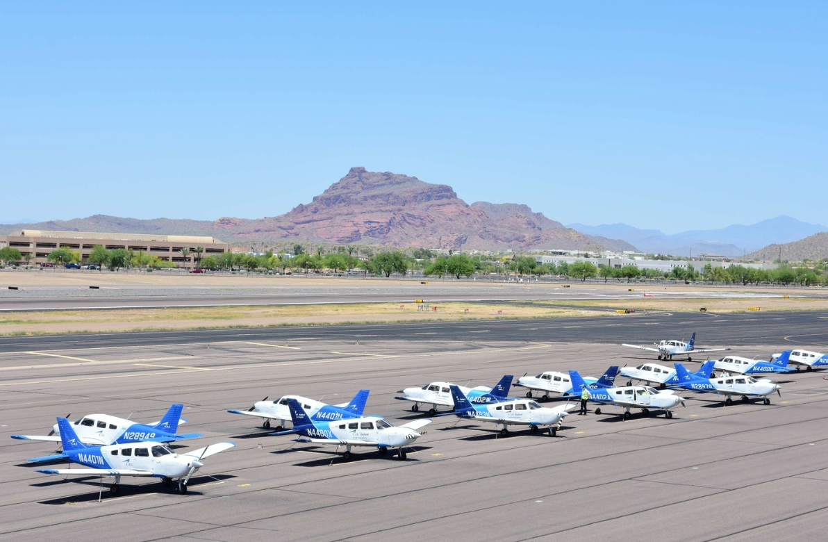 CAE Phoenix - Pilot Training AFM.aero