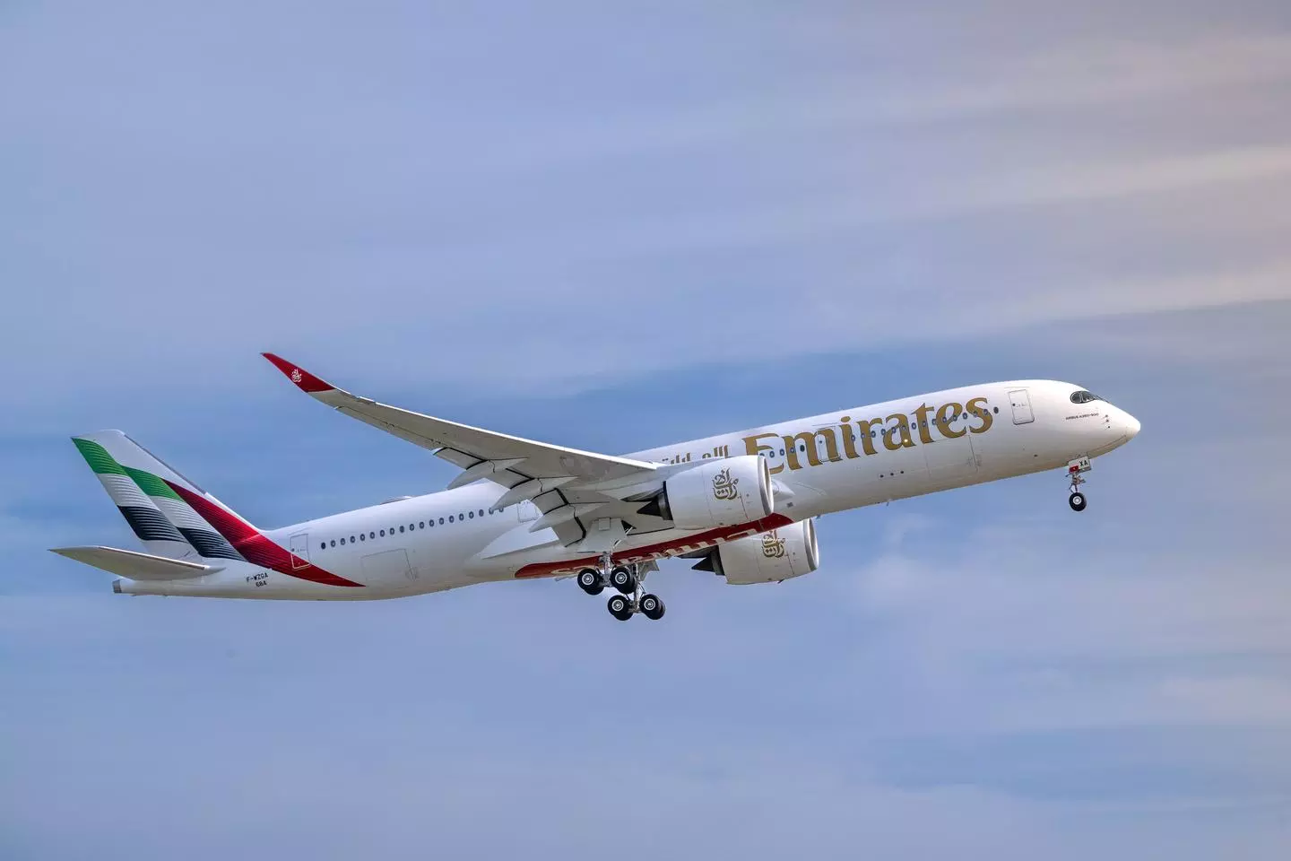 a350-900_emirates_first_flight_2024_Pilot Training AFM.aero