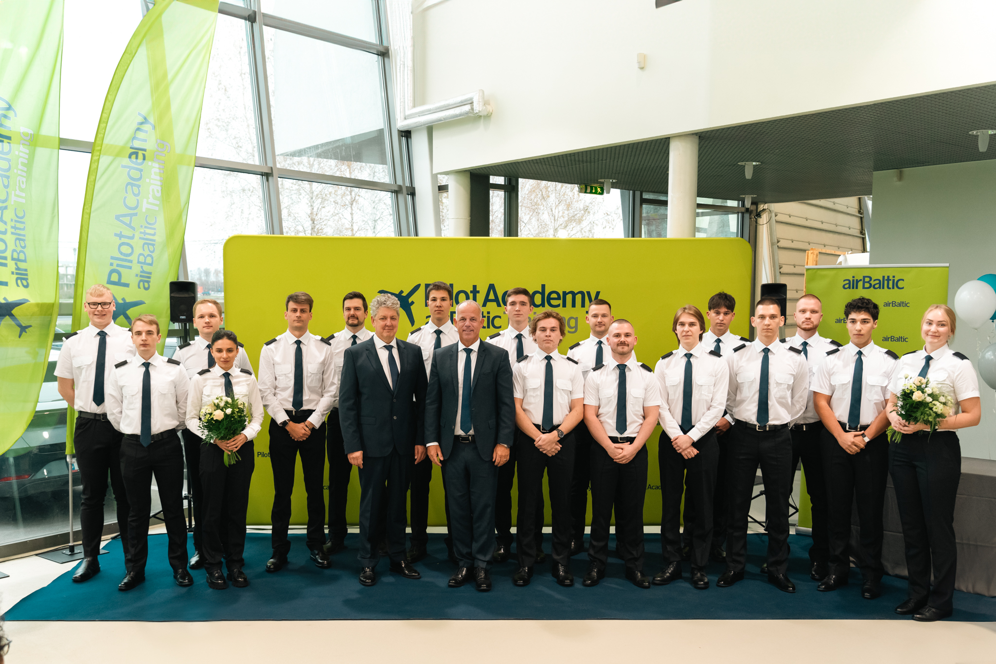 airBaltic Pilot Academy - Pilot Training AFM.aero