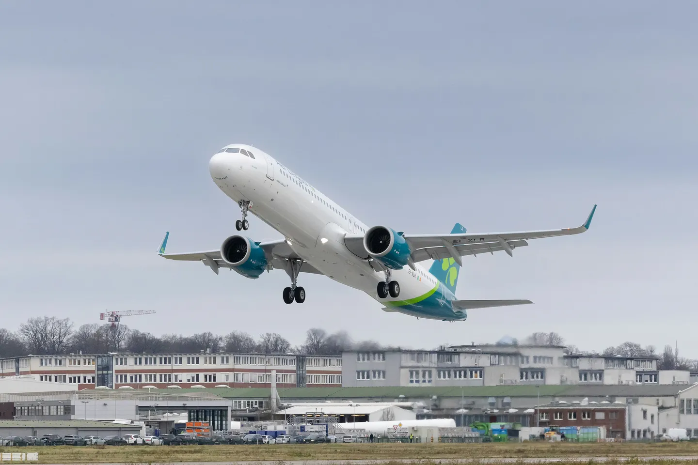 Airbus_Aer Lingus_Pilot Training AFM.aero