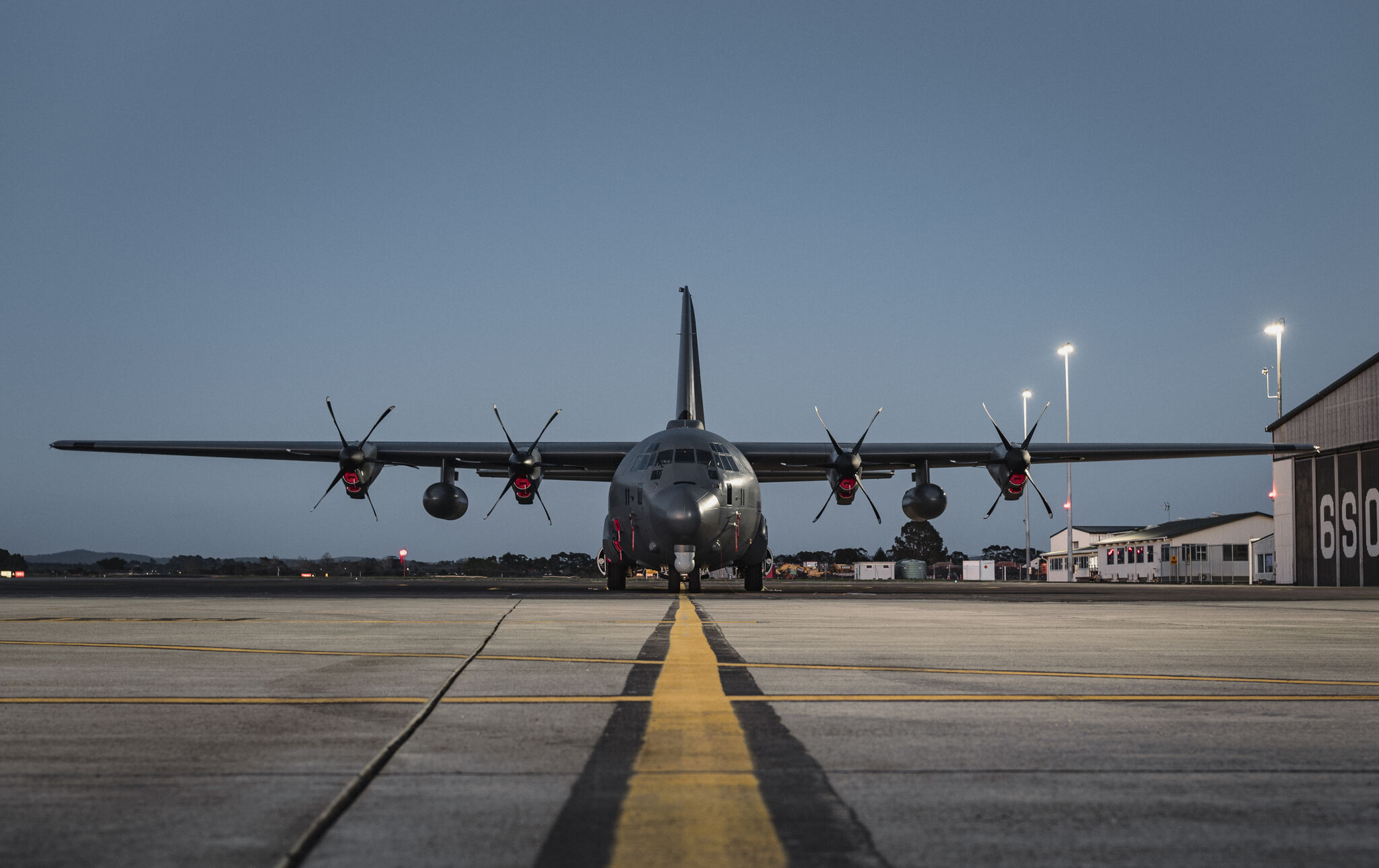 CAE Defence_C-130J_Pilot Training AFM.aero