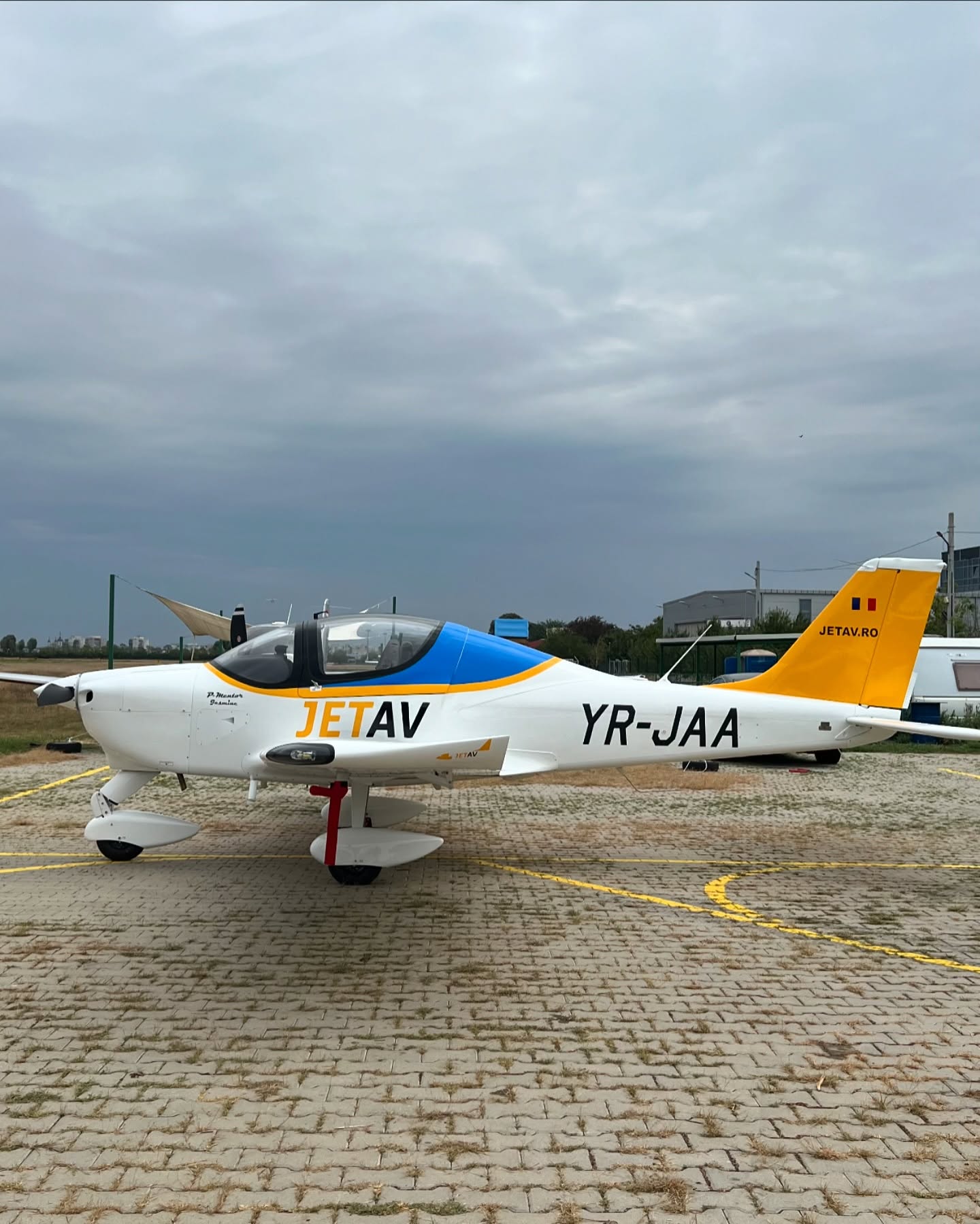 JETAV Flight Academy - Pilot Training AFM.aero