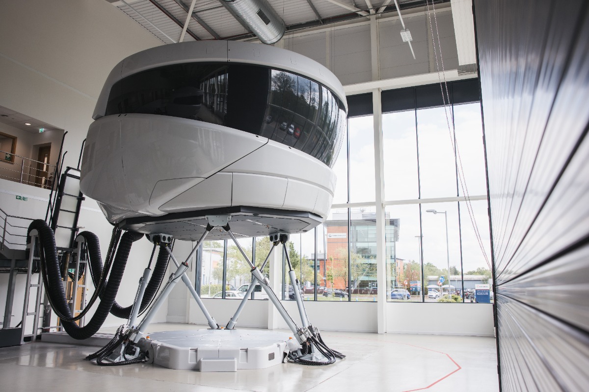 Acron Aviation London Training Centre - Pilot Training AFM.aero