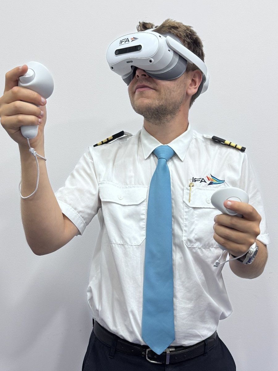 VRpilot - Pilot Training AFM.aero