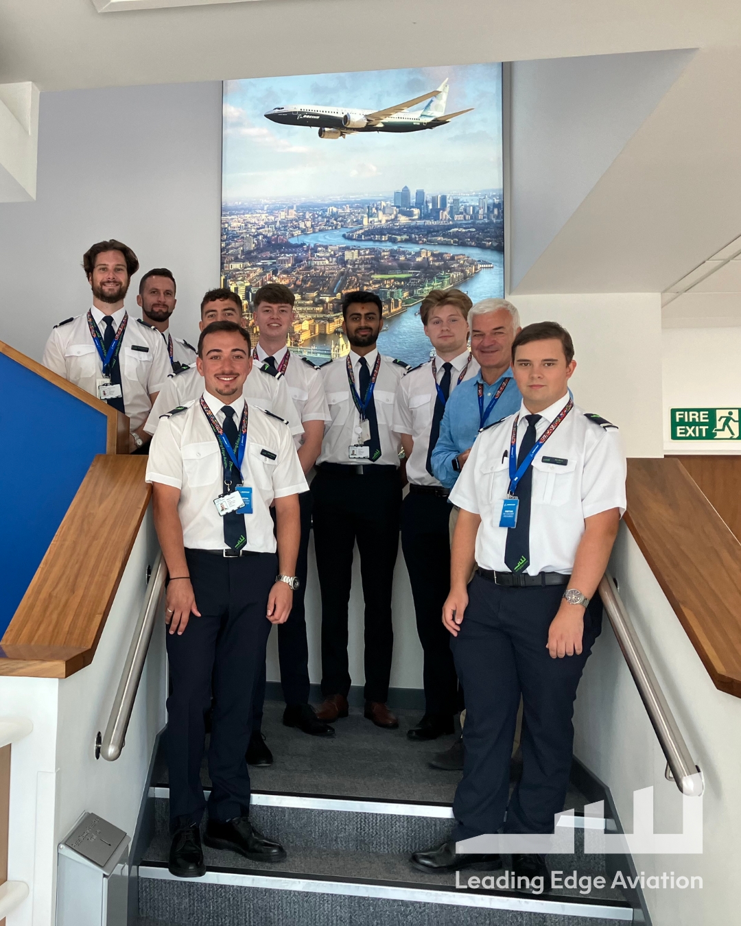 Leading Edge Aviation - Pilot Training AFM.aerox