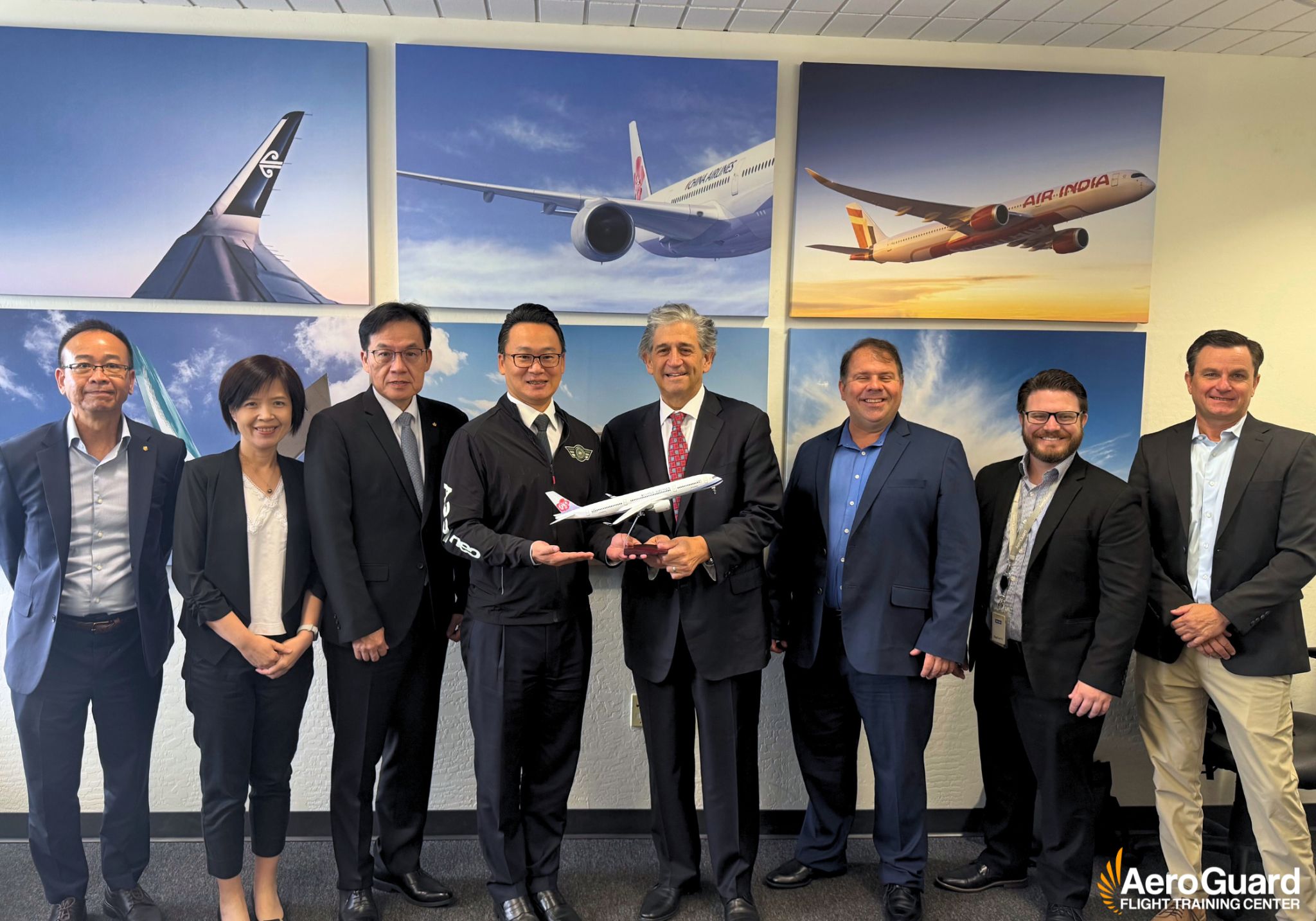 AeroGuard Flight Training Center - Pilot Training AFM.aero