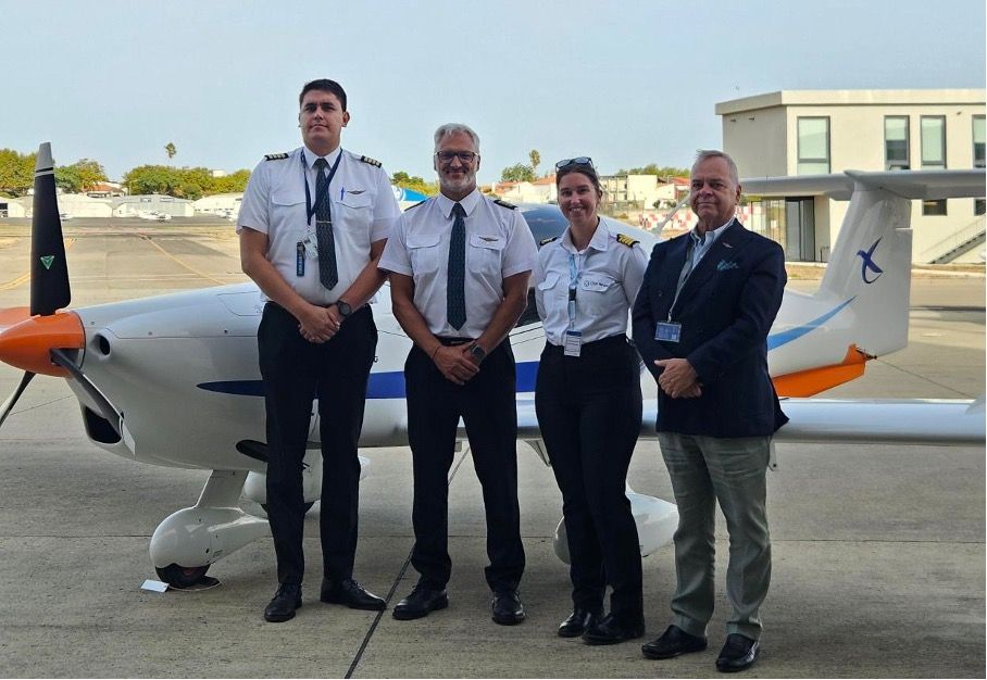 Elixir Aircraft - Pilot Training AFM.aero