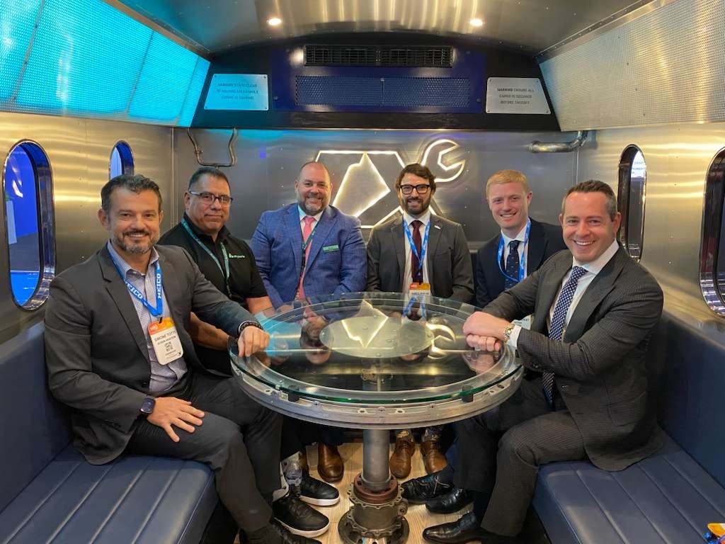 Acron Aviation - Pilot Training AFM.aero