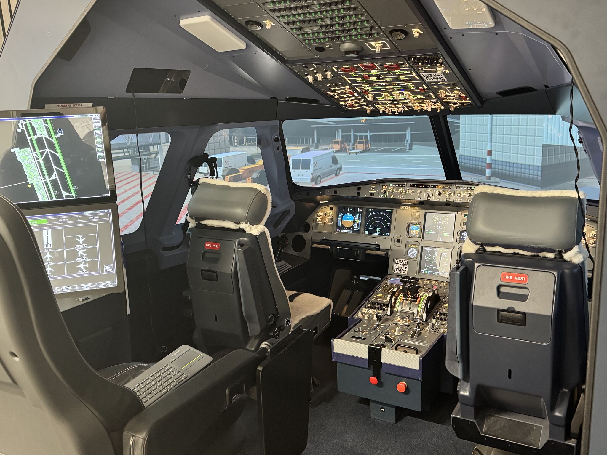 Aviatify Skyborne A322 FNPT Simulator Pilot Training AFM