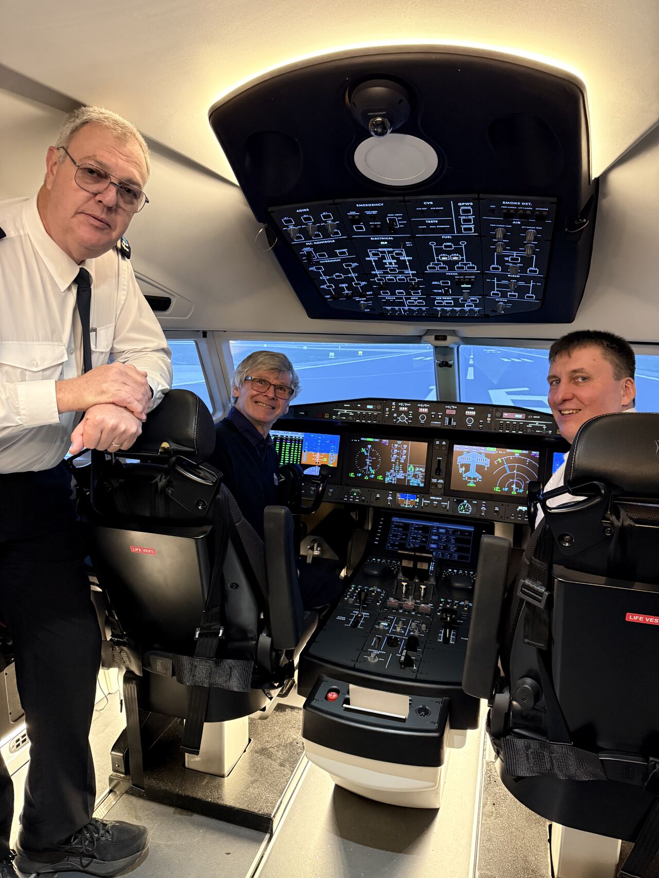 ALSIM - Pilot Training AFM.aero