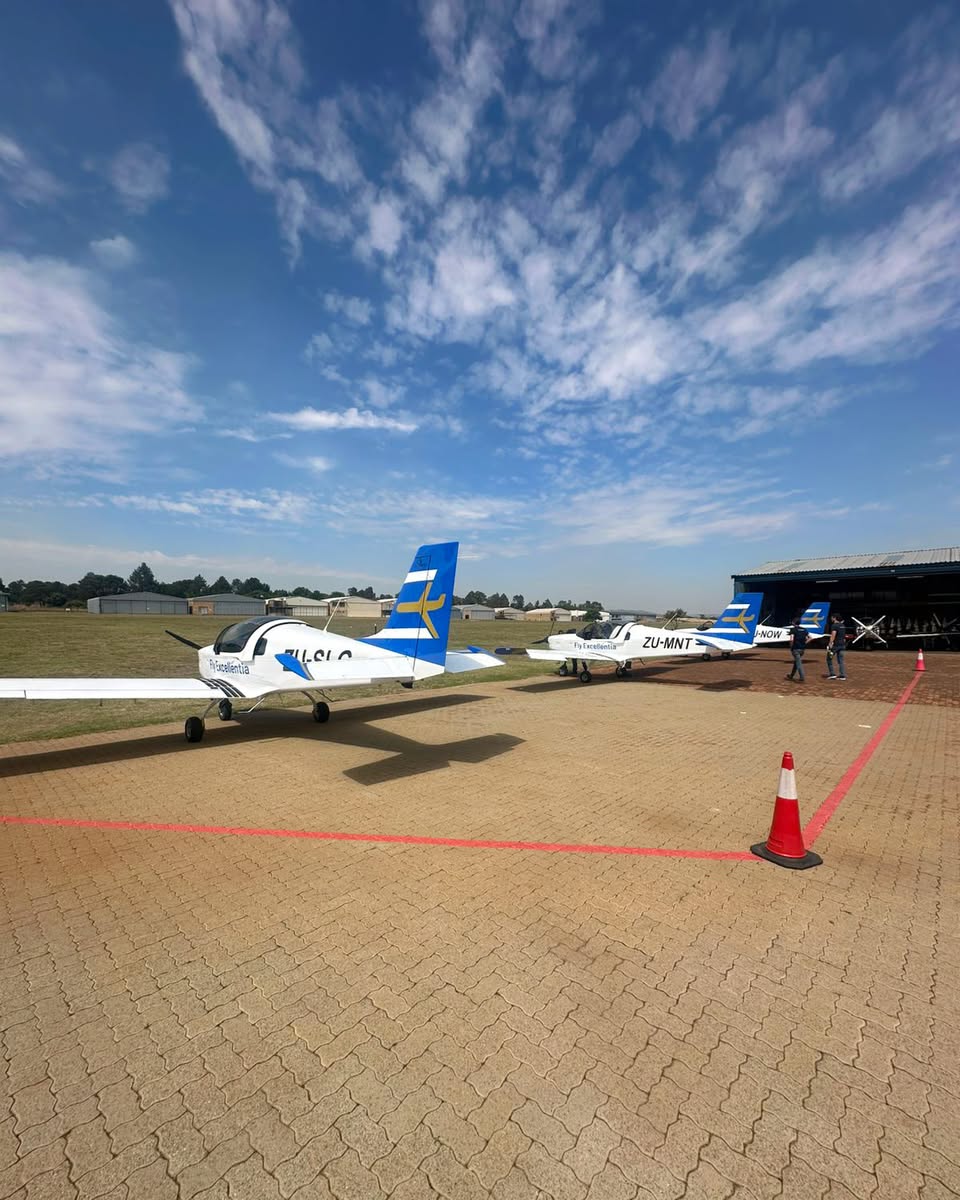 Excellentia Airline Academy - Pilot Training AFM.aero